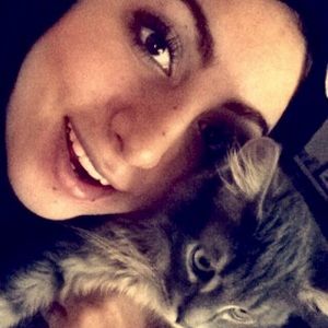 Meet your Posher, Haneen