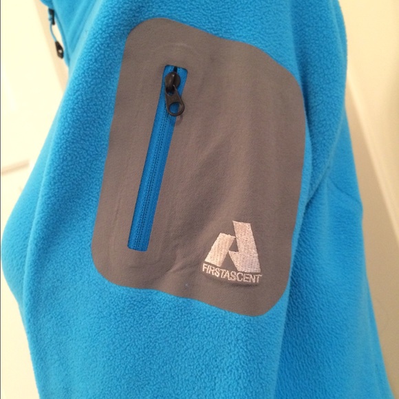 Eddie Bauer Fleece Jacket - Picture 2 of 4