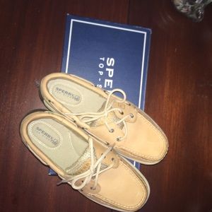 women's Sperry Top-Sider light brown boat shoes.