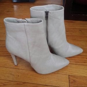 Zip ankle booties