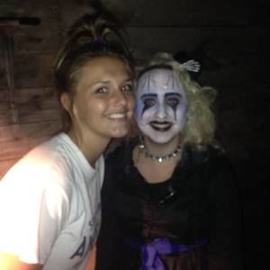 Meet your Posher, Carlee