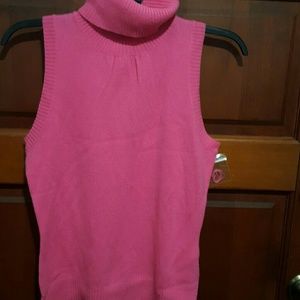 New sleeveless Cashmere sweater