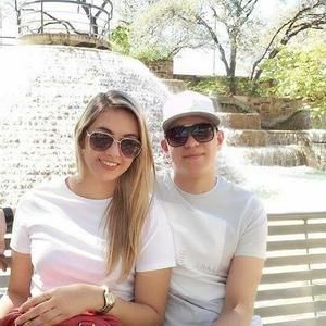 Meet your Posher, Khayla