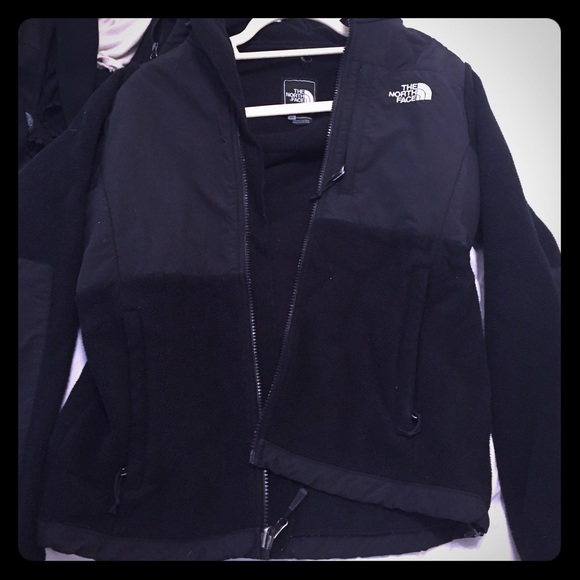 North face size small. - Picture 1 of 1