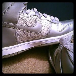 Silver Nike