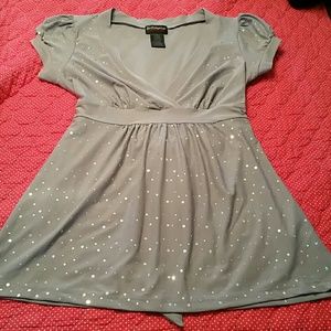 NWOT Gray glitter tie back top juniors XL