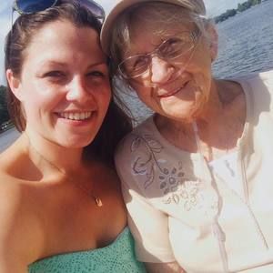 Meet your Posher, Brittany