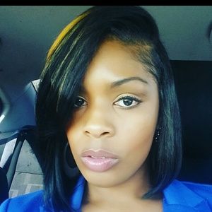 Meet your Posher, Voncile