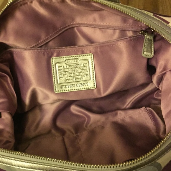 SOLD LOCAL! COACH Soho Scarf Bag - Picture 3 of 4