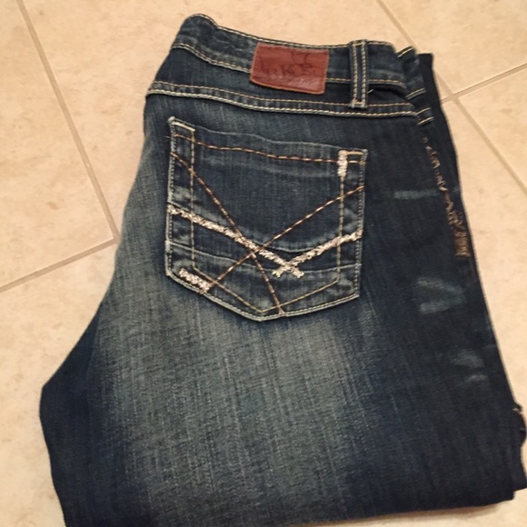 BKE Stella boot it jeans. Size 29 X 31 1/2