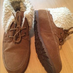 Cozy Sherpa booties