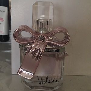 Victoria's Secret perfume Victoria