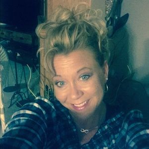 Meet your Posher, Rochelle