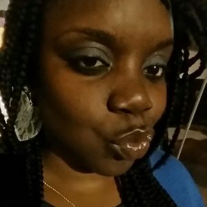 Meet your Posher, Raven