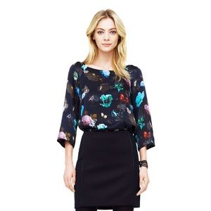 Club Monaco 🌹 Floral Print Satin Top 🌹