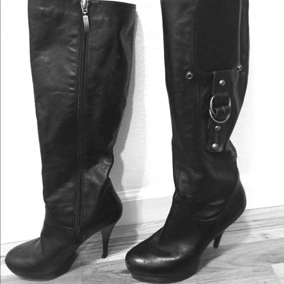 Guess Black boots size 7
