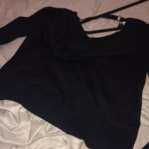 A black long sleeve shirt