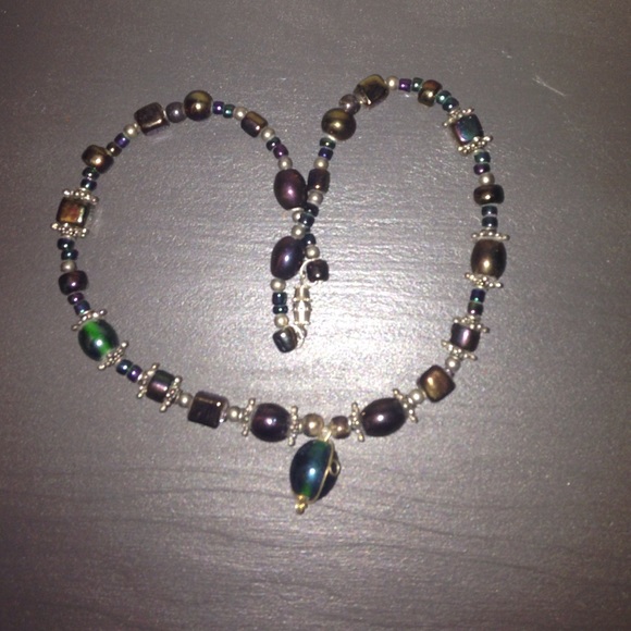 Handmade ✋🏼 tarnished bead necklace - Picture 1 of 3