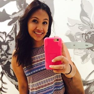 Meet your Posher, Julia