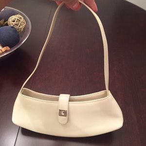 ✨FINAL MARKDOWN Guess purse/wallet✨