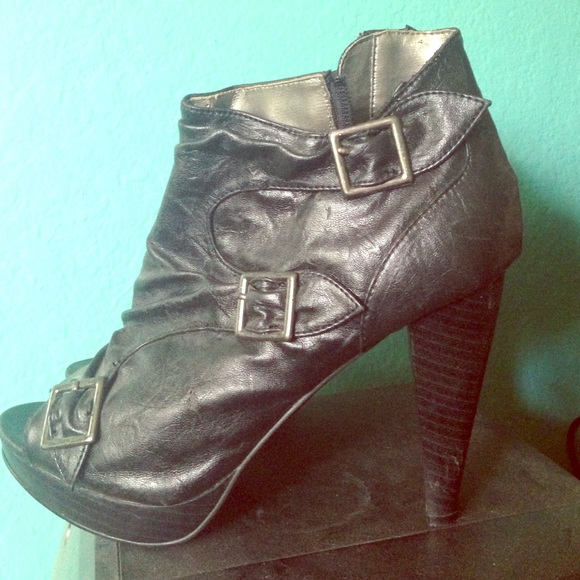 Black open toed booties