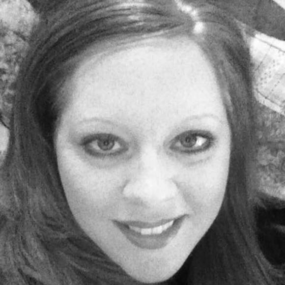 Meet your Posher, Natasha - Picture 1 of 1