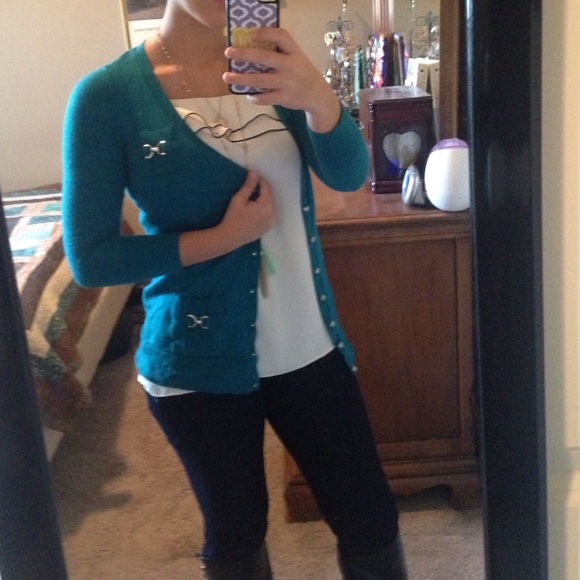 White House Black Market Turquoise Sweater