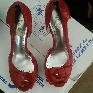 Bcbg red platform in front snakeskin shoes