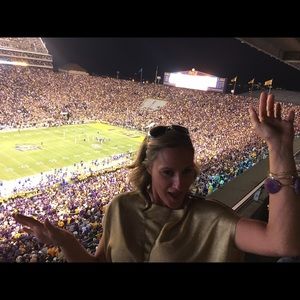 Meet your Posher, Dacia