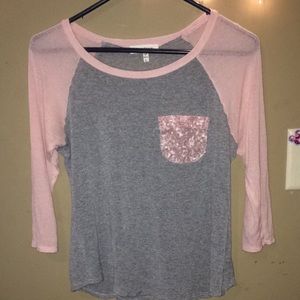 Half sleeves top