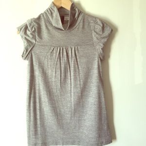 H & M short sleeve size 6