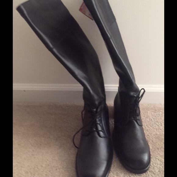 New, never worn waterproof boots