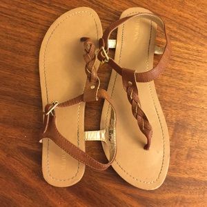 Brown women's sandals size 9.5