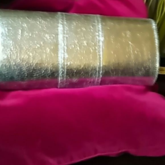 Handbag - Picture 2 of 2