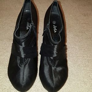 Soft Material Black Hills