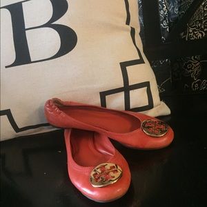 Girl's Tory Burch flats size 3.