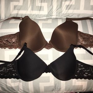 Pair of Lace Back Tshirt Bras 36C