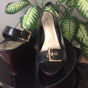 Nine West sandal/wedges super comfortable