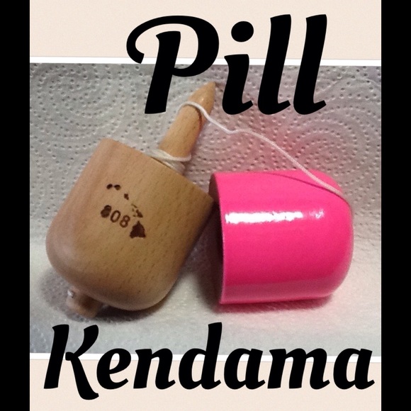 PILL KENDAMA - Picture 1 of 1