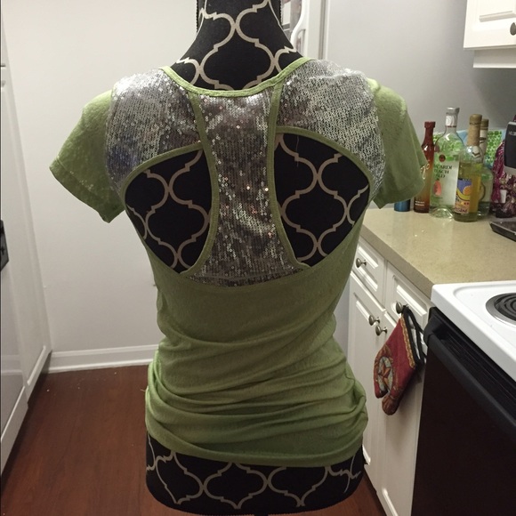 Miss Me Shirt Size Medium - Picture 2 of 2