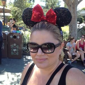 Meet your Posher, Chrissy