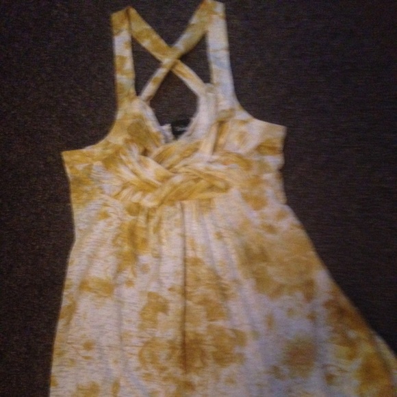 Vanity dress shirt size Med