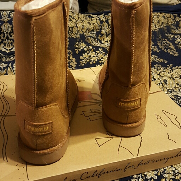 Boots - Picture 2 of 3