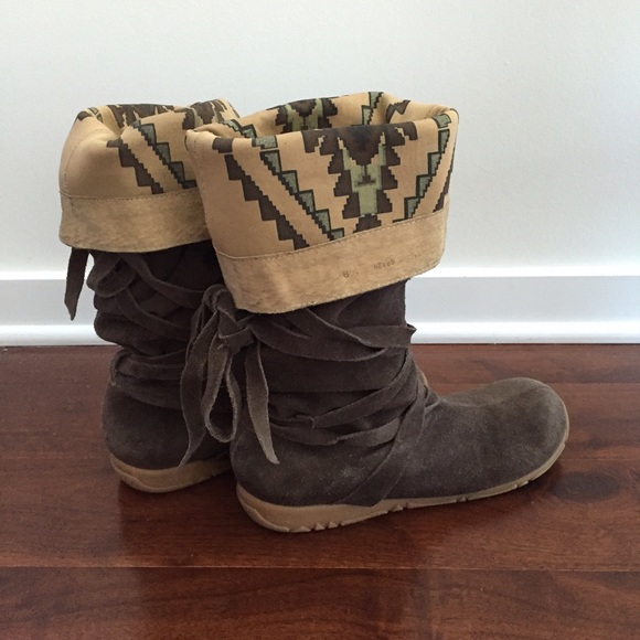 Brown Suede Aztec Print Fold Over Lace Up Boots