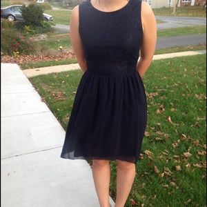 Navy blue lacy dress! Hi/low