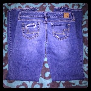 American eagle distress jeans