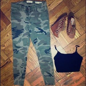 Bullhead Camo Denim Ankle Skinny Jeans