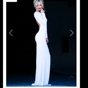 Authentic Lurelly white backless evening dress
