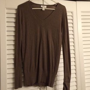 Loft V-neck Sweater in brown 🍂🍁