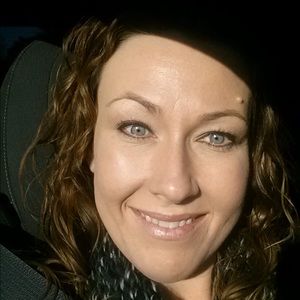 Meet your Posher, Michele